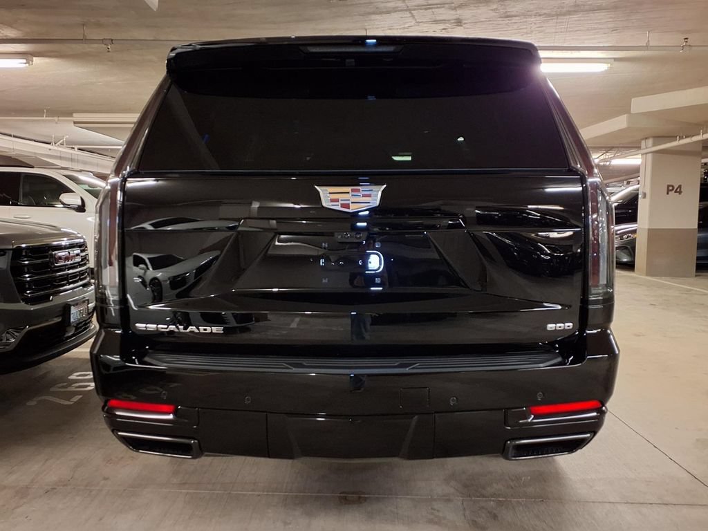 New 2026 Cadillac Escalade ESV Platinum Sport w/ LPO, ONYX Package AWD/4WD image 10