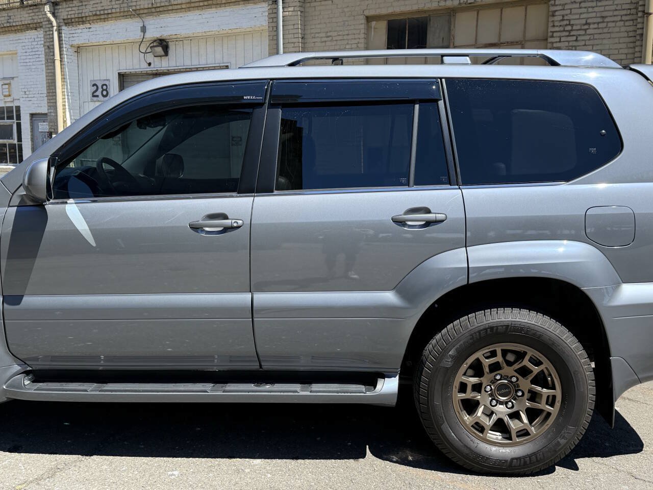 Used 2005 Lexus GX 470 AWD/4WD image 68