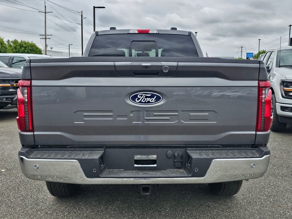 New 2026 Ford F150 XLT w/ Equipment Group 302A MID AWD/4WD image 4