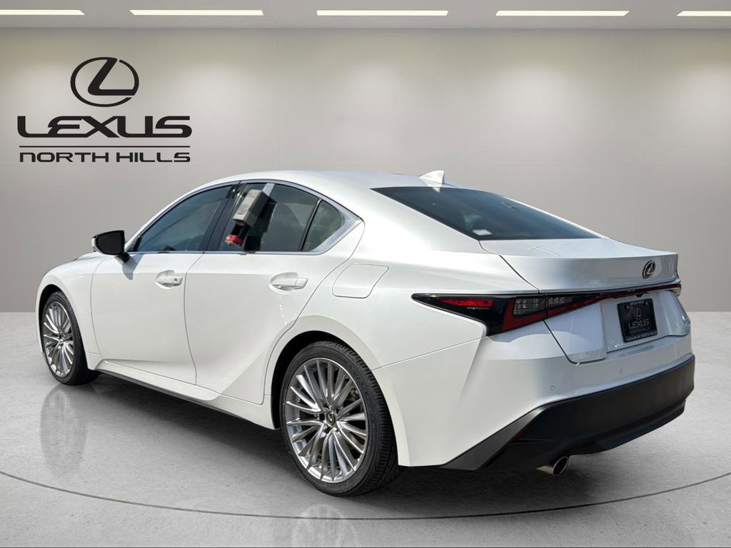 Certified 2022 Lexus IS 300 AWD w/ Premium Package image 8