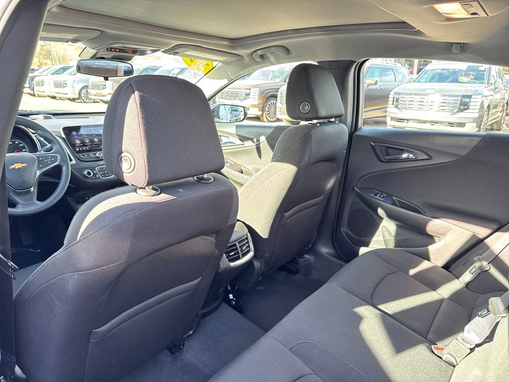 Used 2020 Chevrolet Malibu LT image 29