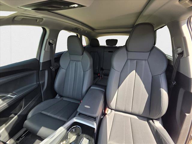 New 2025 Audi Q5 Premium w/ Premium Plus AWD/4WD image 15