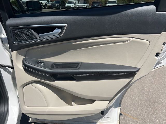 Used 2023 Ford Edge Titanium AWD/4WD image 12