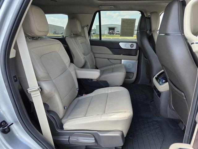 Used 2024 Lincoln Navigator Reserve image 29