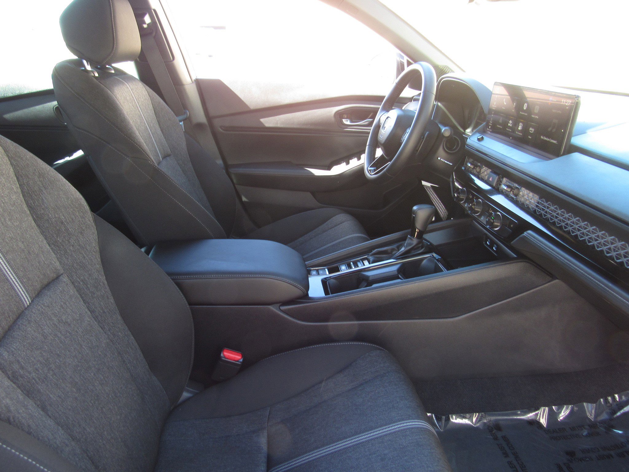Used 2025 Honda Accord Sport image 9