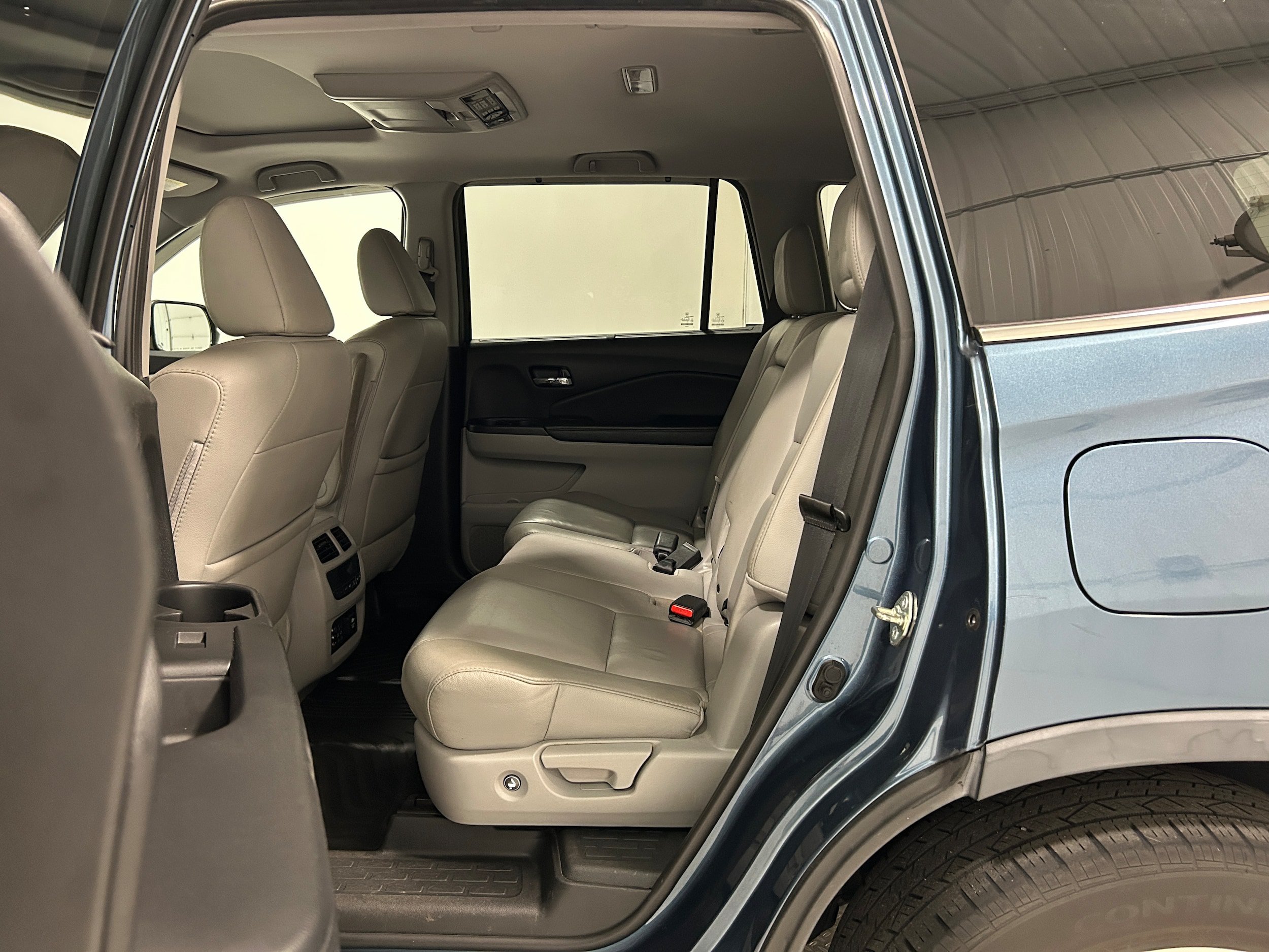 Used 2017 Honda Pilot EX-L image 28