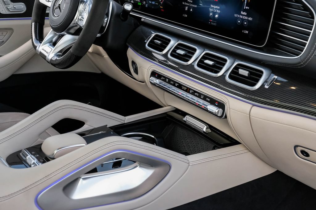Used 2022 Mercedes-Benz GLS 63 AMG 4MATIC image 23
