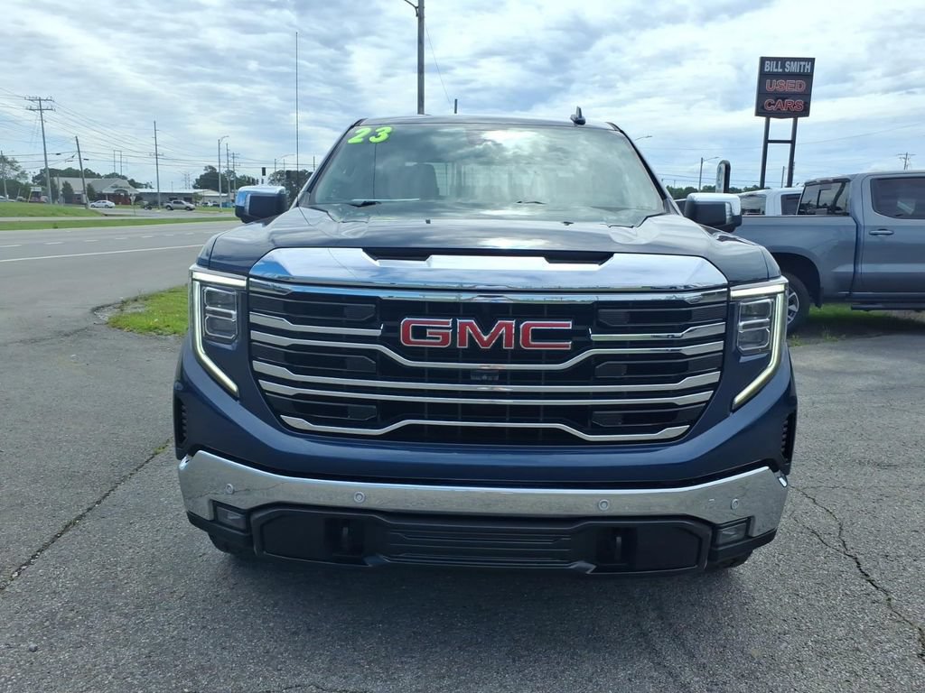 Used 2023 GMC Sierra 1500 SLT w/ SLT Premium Plus Package AWD/4WD image 2