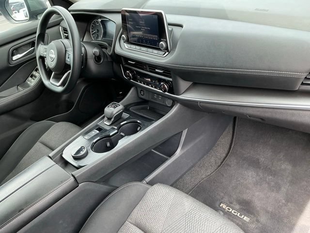 Used 2024 Nissan Rogue SV AWD/4WD image 24