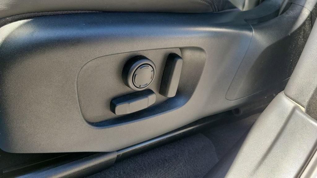 Used 2020 Land Rover Range Rover Sport HST image 27