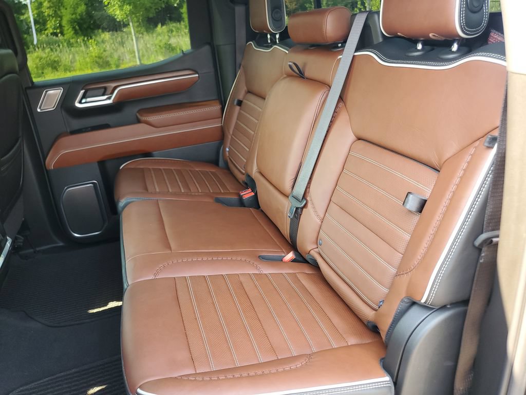 Used 2023 GMC Sierra 1500 Denali Ultimate AWD/4WD image 35