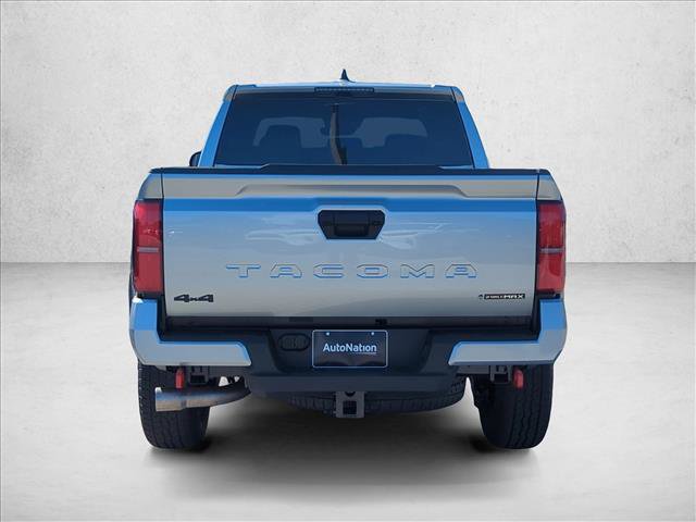 Certified 2025 Toyota Tacoma TRD Off-Road AWD/4WD image 6