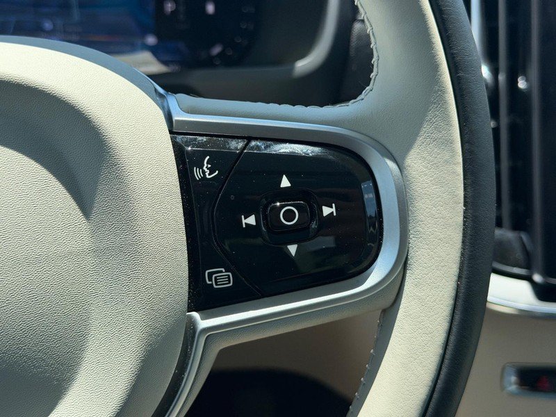 Certified 2026 Volvo XC90 B6 Ultra AWD/4WD image 20