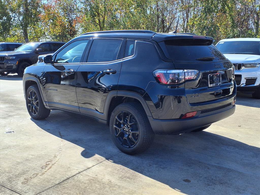 New 2026 Jeep Compass Altitude image 2