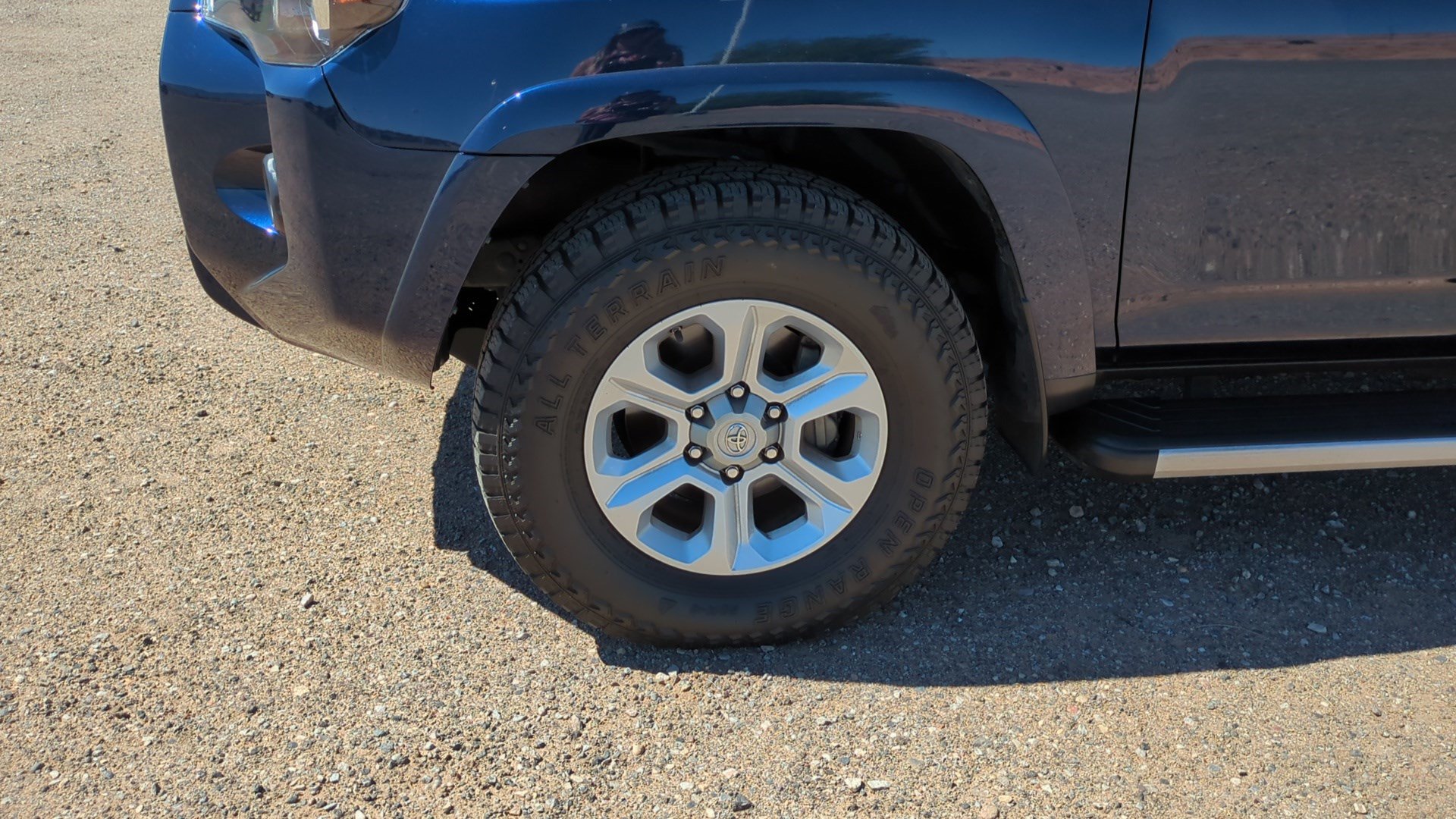 Used 2017 Toyota 4Runner SR5 Premium AWD/4WD image 10