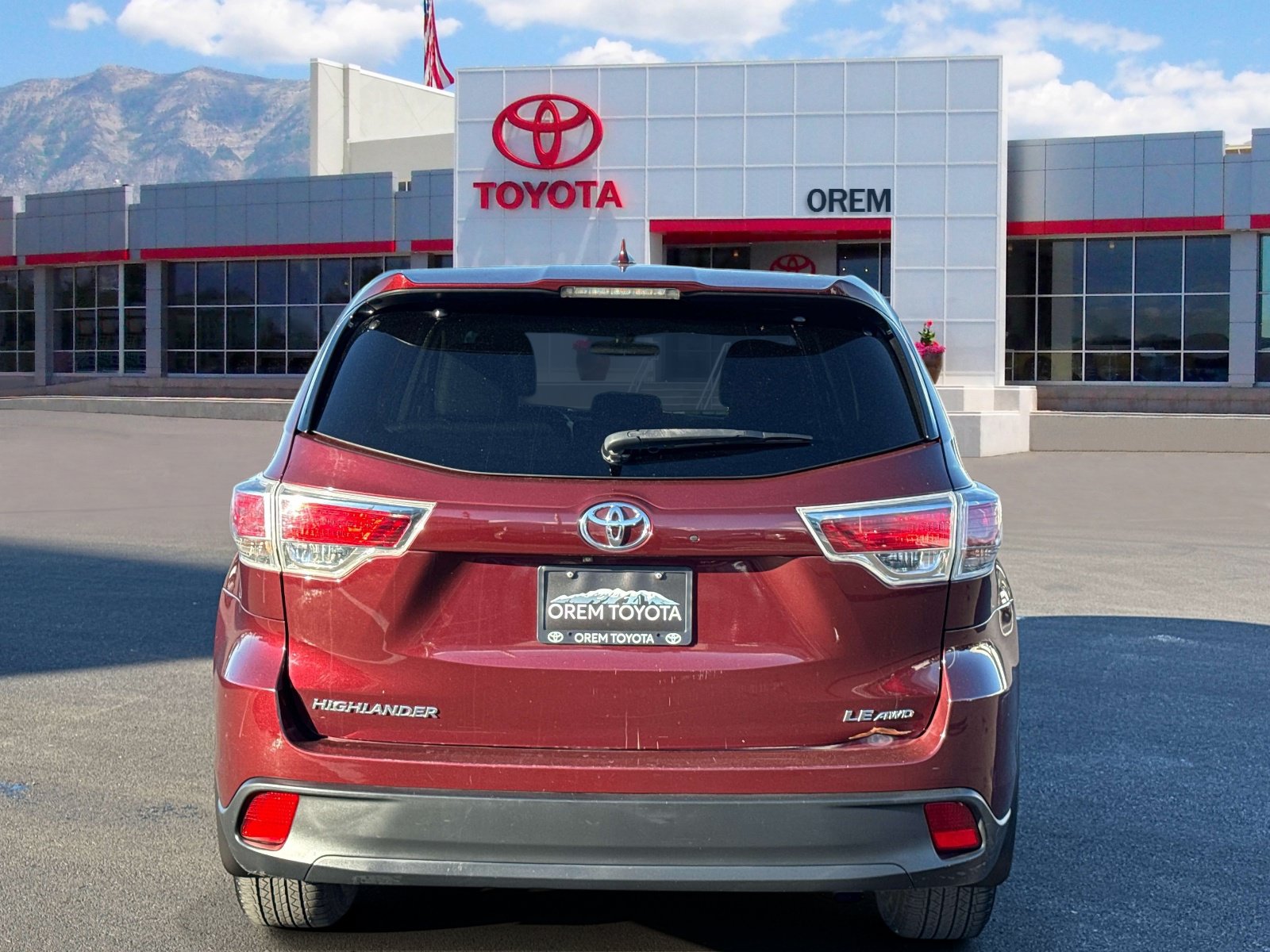 Used 2015 Toyota Highlander Plus AWD/4WD image 4