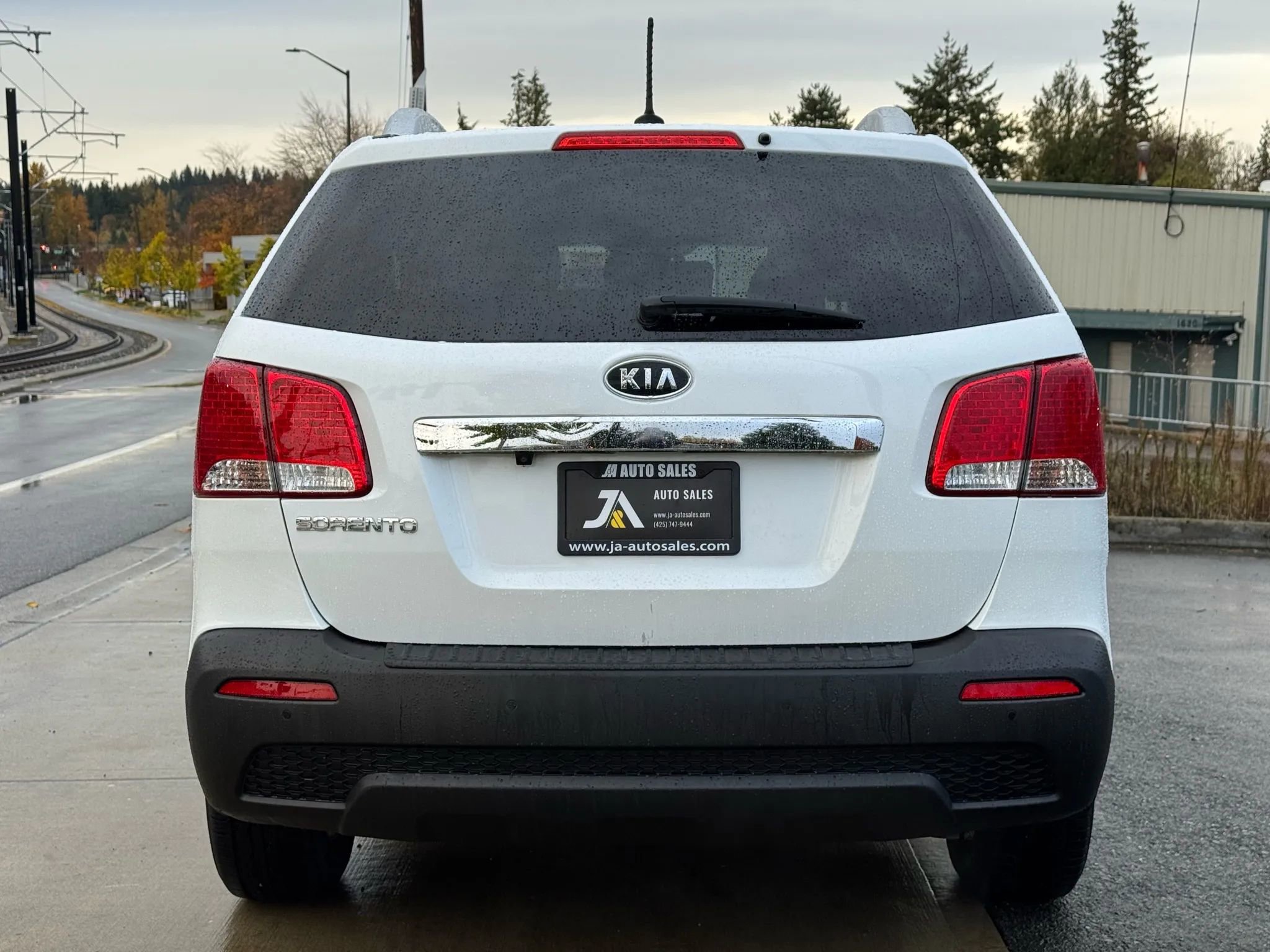 Used 2013 Kia Sorento LX w/ Convenience Pkg image 9