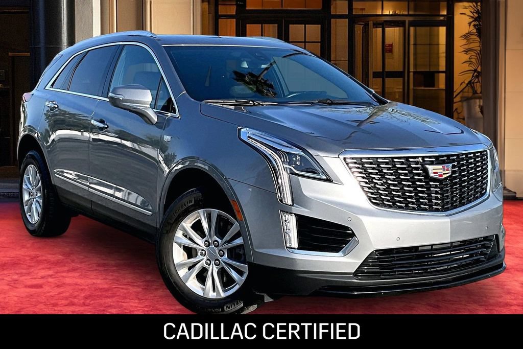 Used 2023 Cadillac XT5 Luxury w/ LPO, Floor Liner Package AWD/4WD image 2