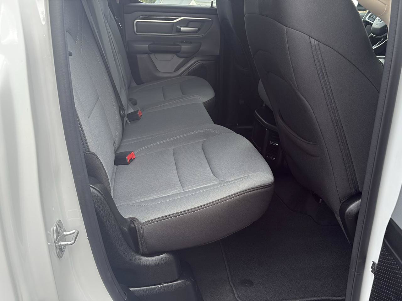 Used 2020 RAM 1500 Big Horn AWD/4WD image 16