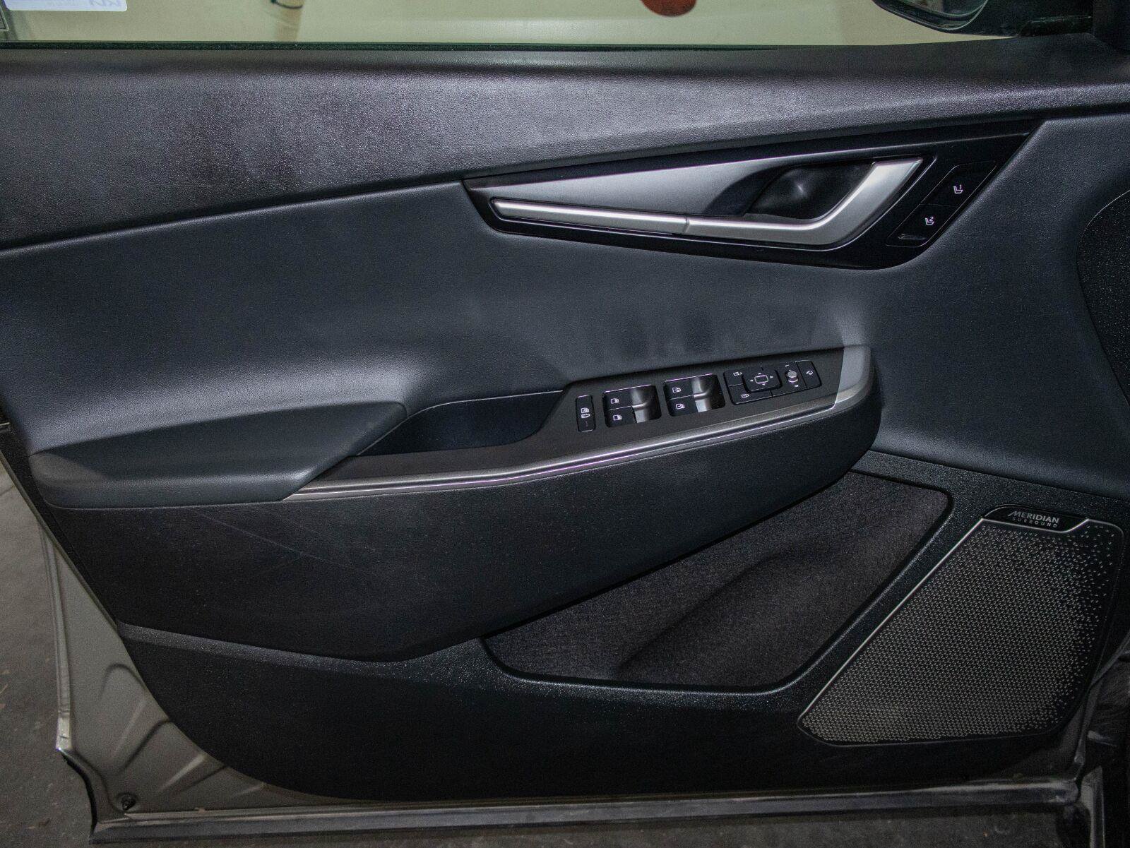 Used 2023 Kia EV6 Wind RWD image 11