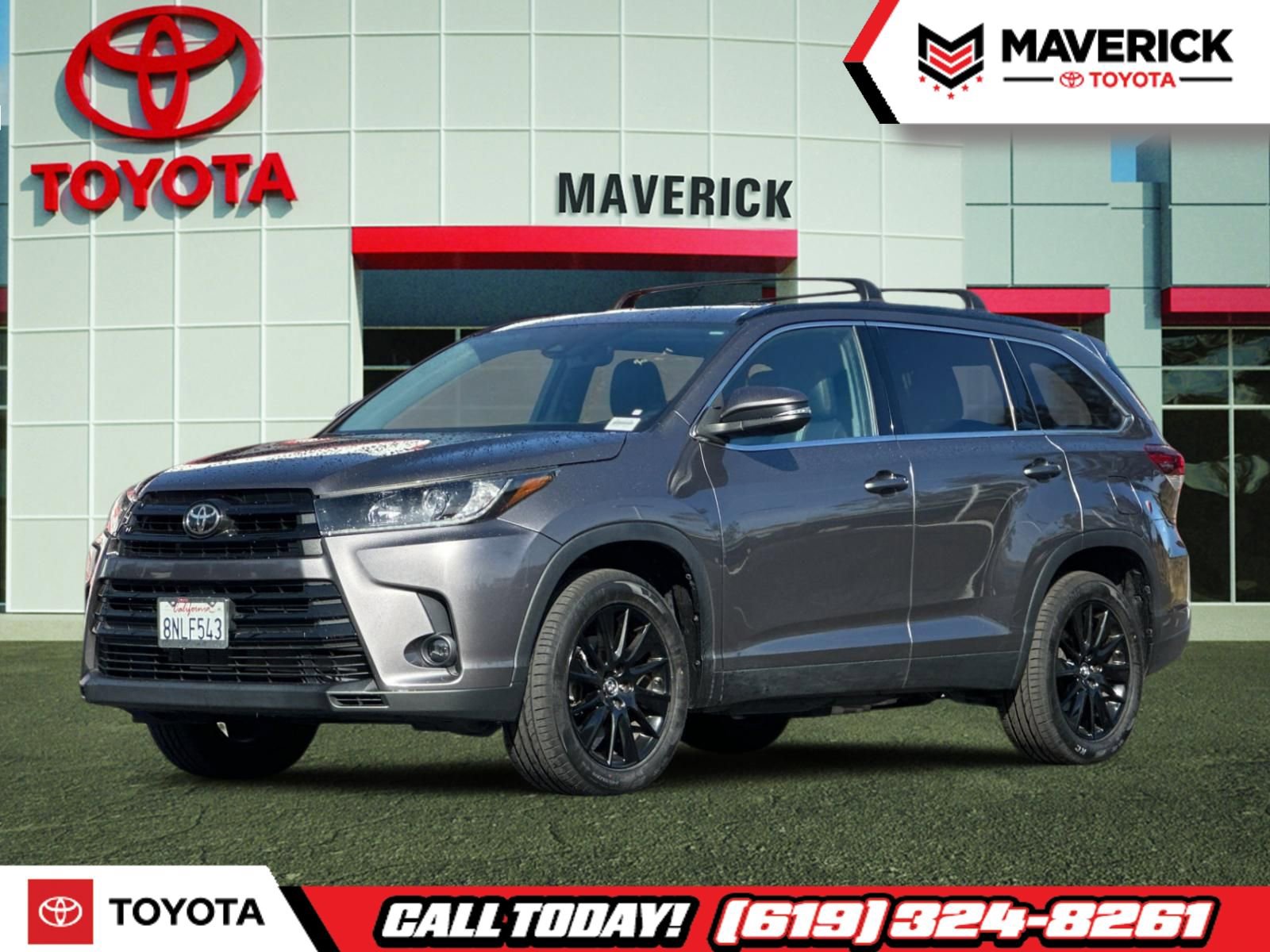 Used 2019 Toyota Highlander SE FWD image 1