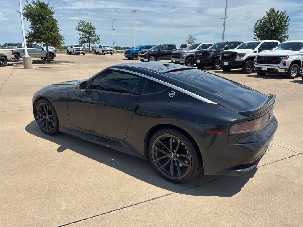 Used 2024 Nissan Z Performance w/ Floor Mat Package RWD image 3