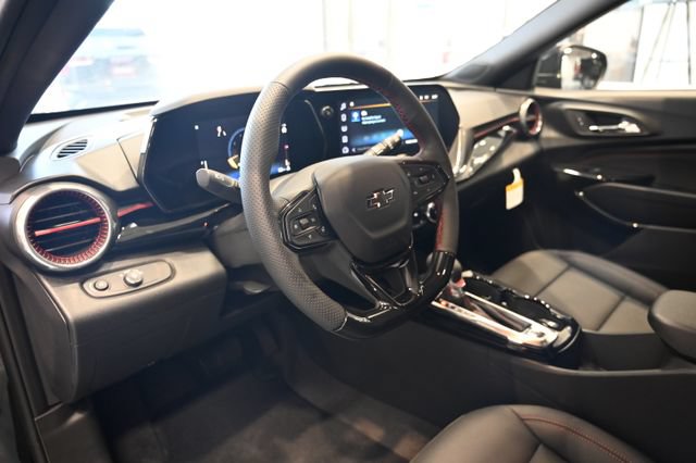 New 2026 Chevrolet Trax RS w/ Sunroof Package FWD image 20