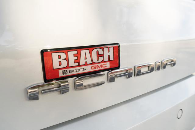 Used 2021 GMC Acadia Denali w/ Denali Technology Package image 51