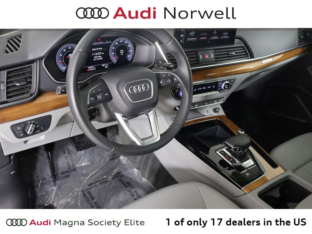 Used 2023 Audi Q5 2.0T Premium Plus image 2