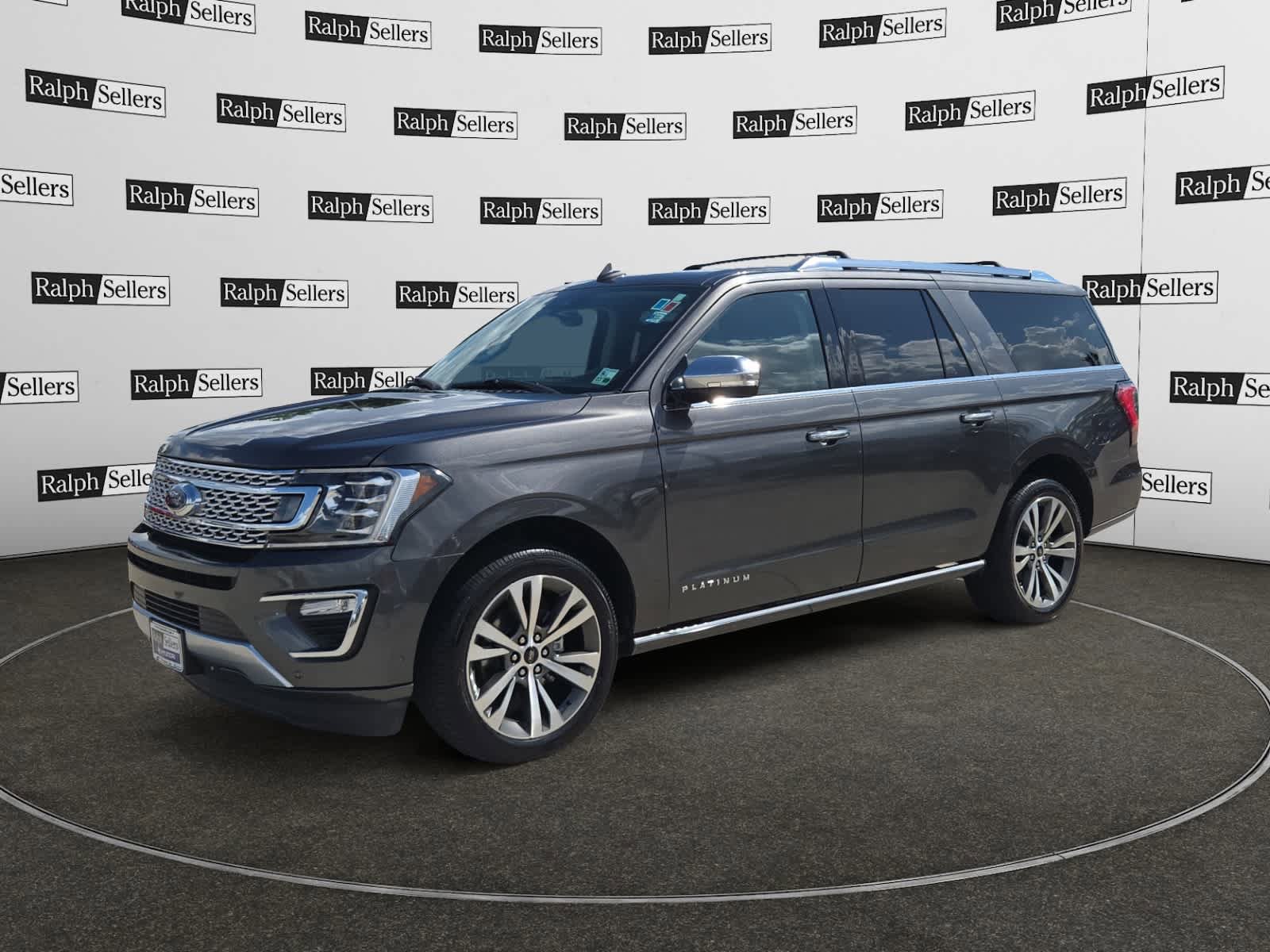Used 2020 Ford Expedition Max Platinum RWD image 2