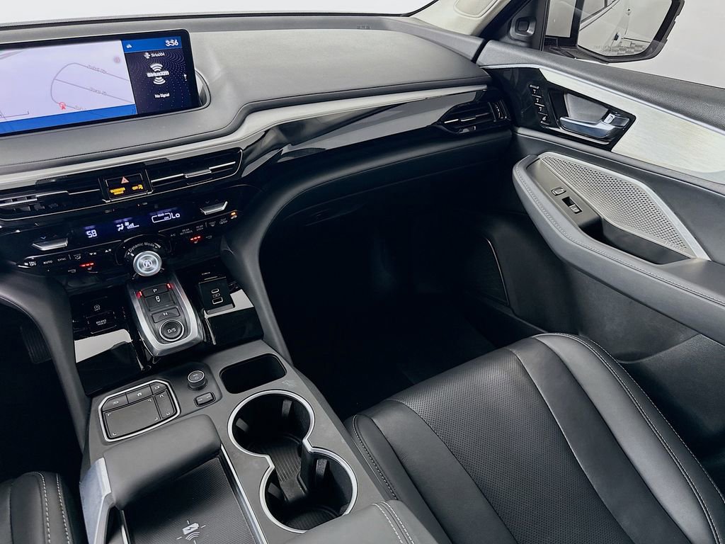 Used 2023 Acura MDX FWD w/ Technology Package image 24
