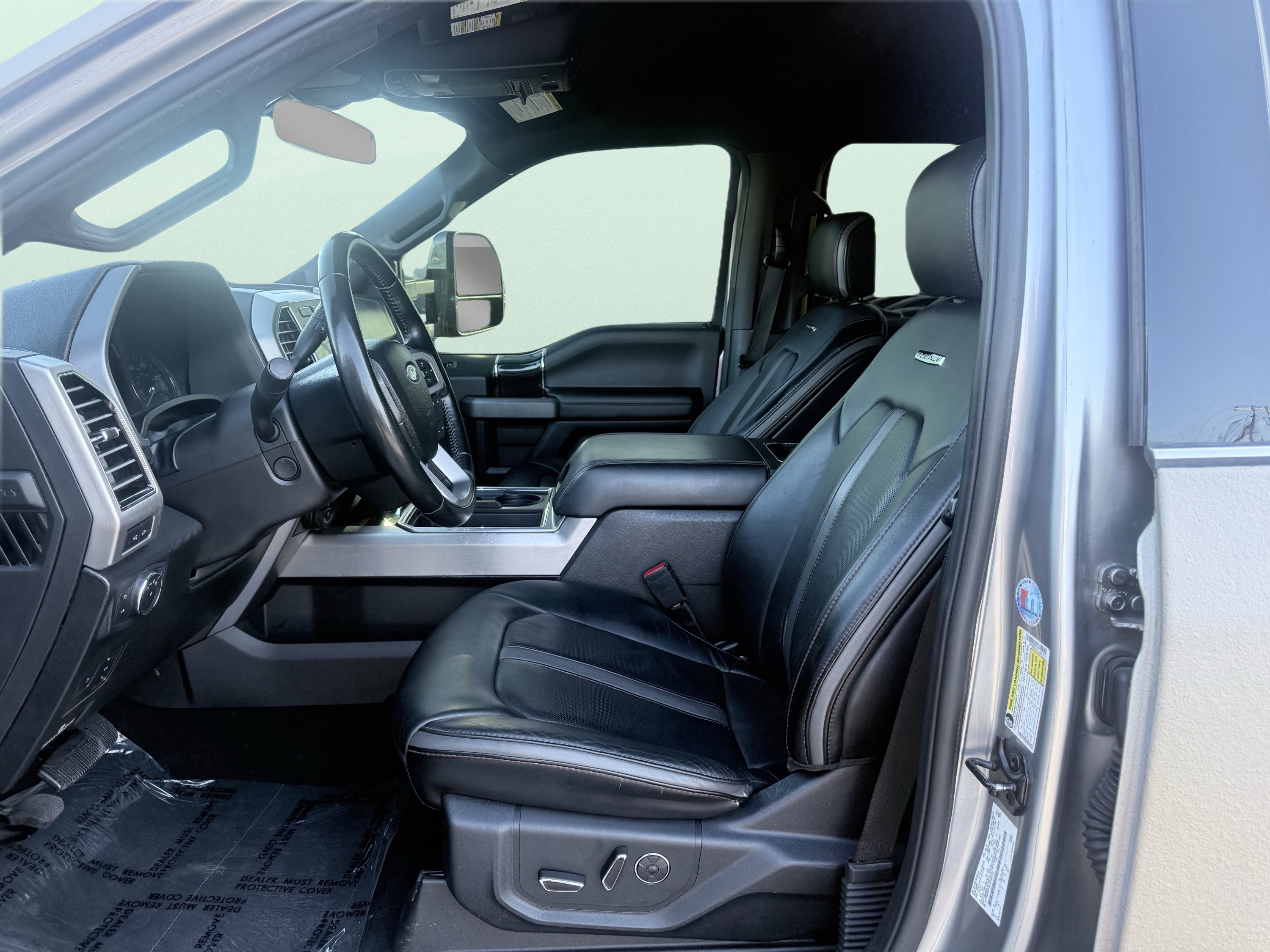 Used 2020 Ford F350 Platinum image 26