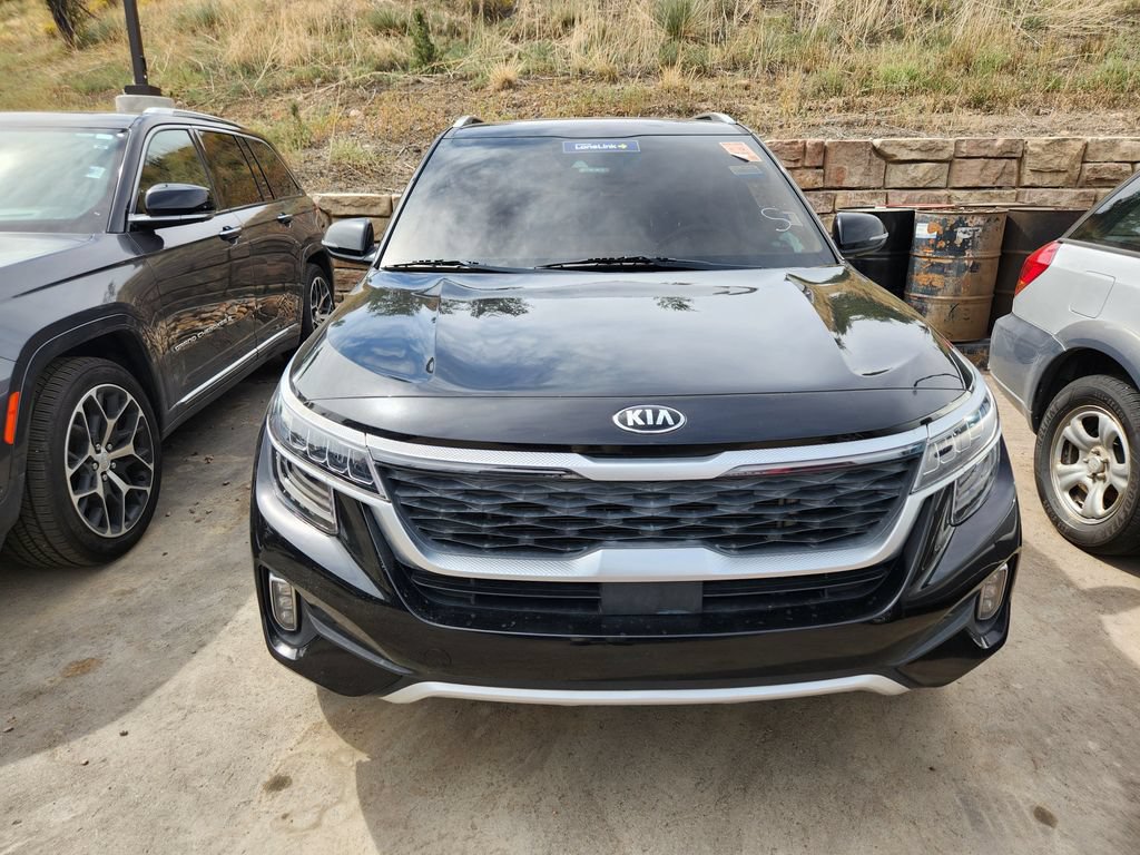 Certified 2021 Kia Seltos SX AWD/4WD image 2
