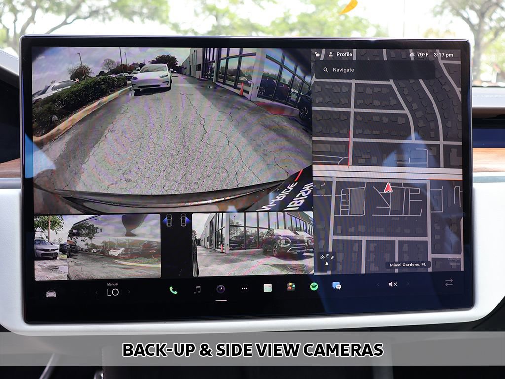 Used 2022 Tesla Model S image 6