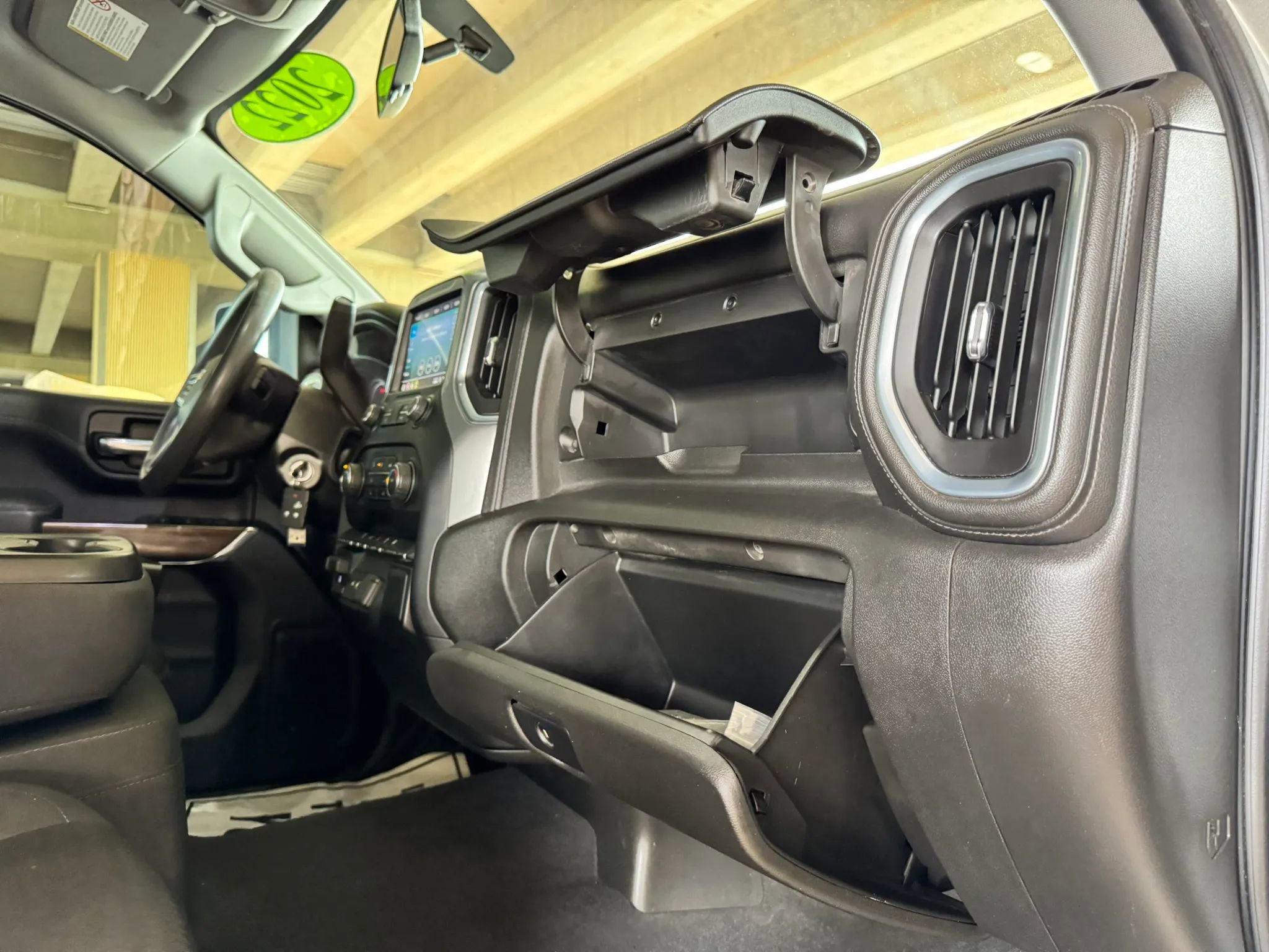 Used 2022 Chevrolet Silverado 3500 LT image 29