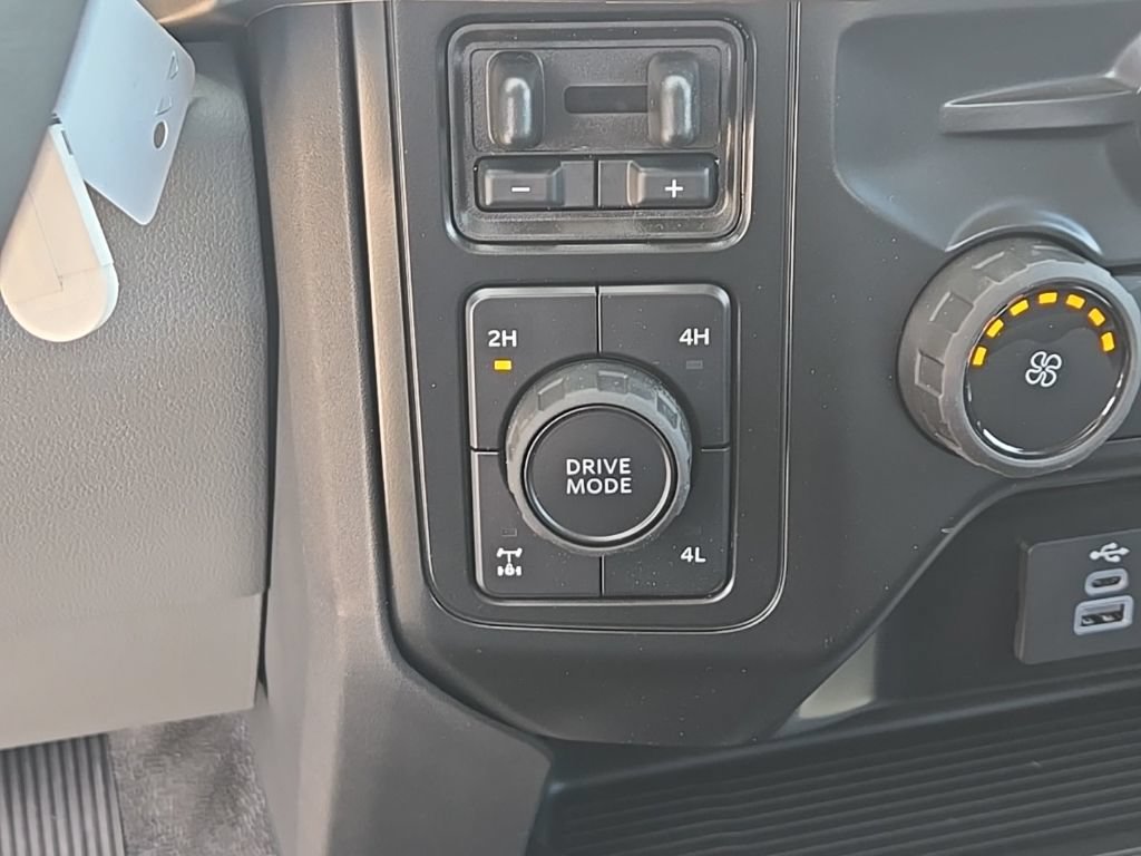 New 2026 Ford F350 XL w/ XL Driver Assist Package AWD/4WD image 27