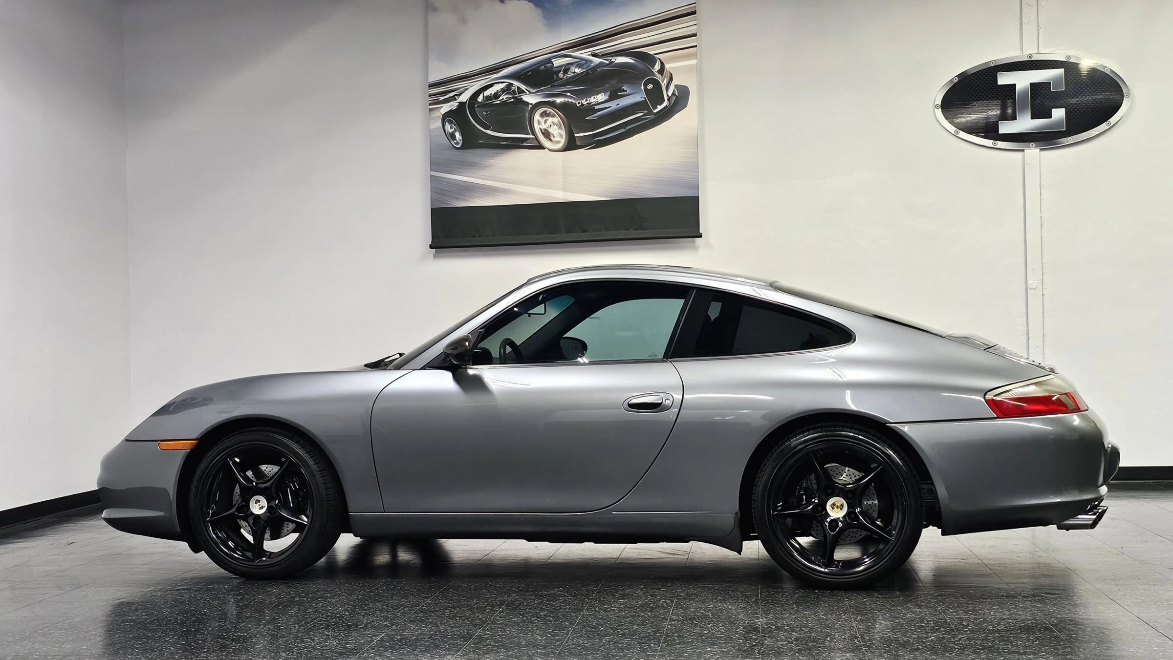 Used 2003 Porsche 911 GT3 RS image 17