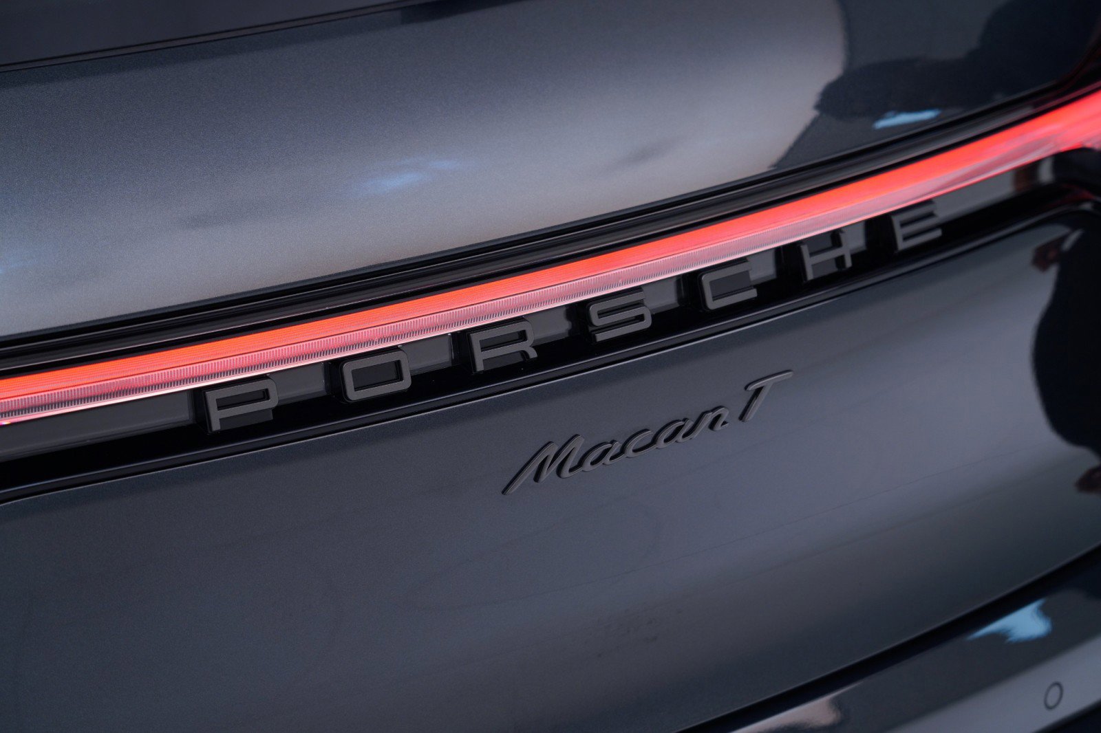 New 2026 Porsche Macan image 14