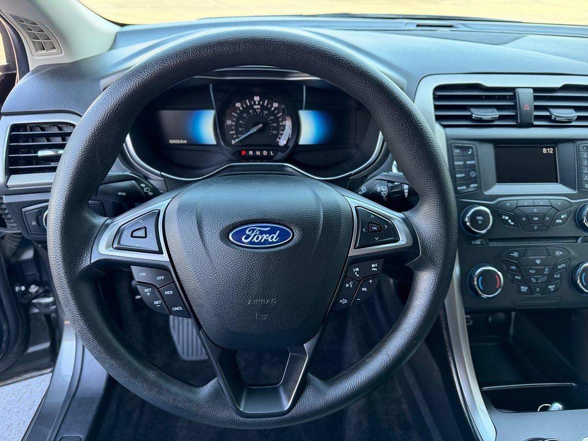Used 2018 Ford Fusion S FWD image 6