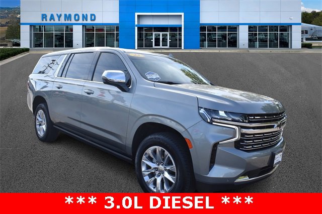 Certified 2023 Chevrolet Suburban Premier w/ Premium Package 2