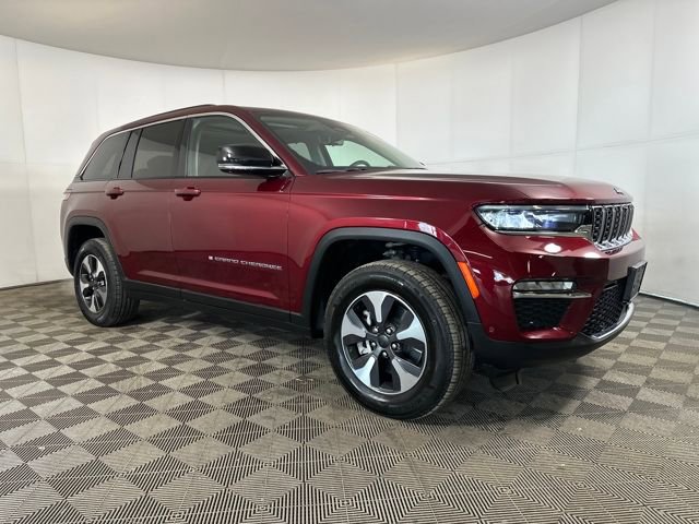 Used 2023 Jeep Grand Cherokee 4WD 4xe w/ Luxury Tech Group II image 2