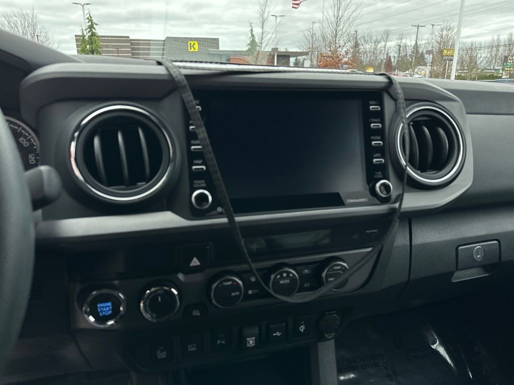 Certified 2022 Toyota Tacoma TRD Off-Road image 22