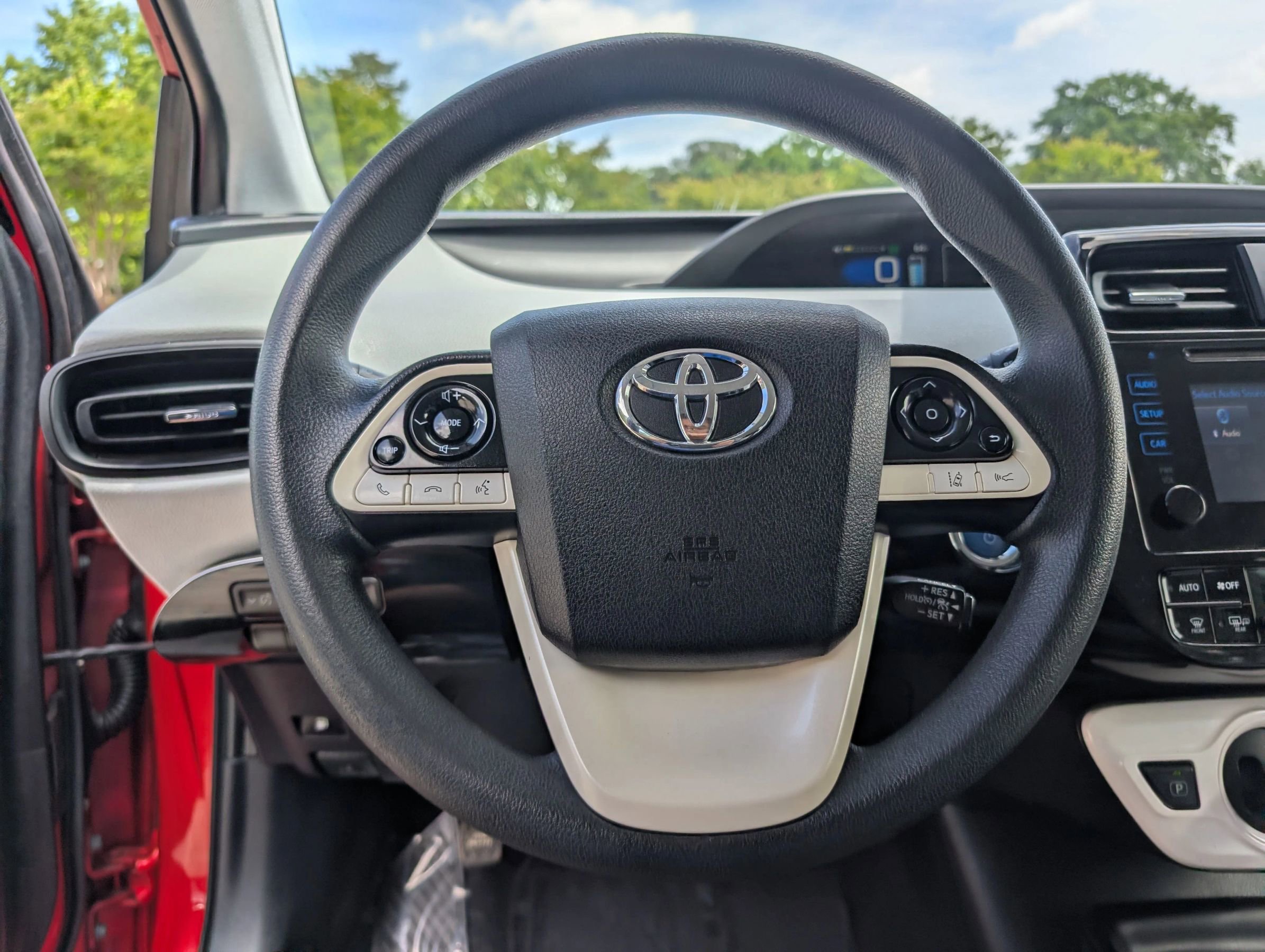 Used 2017 Toyota Prius Two FWD image 20