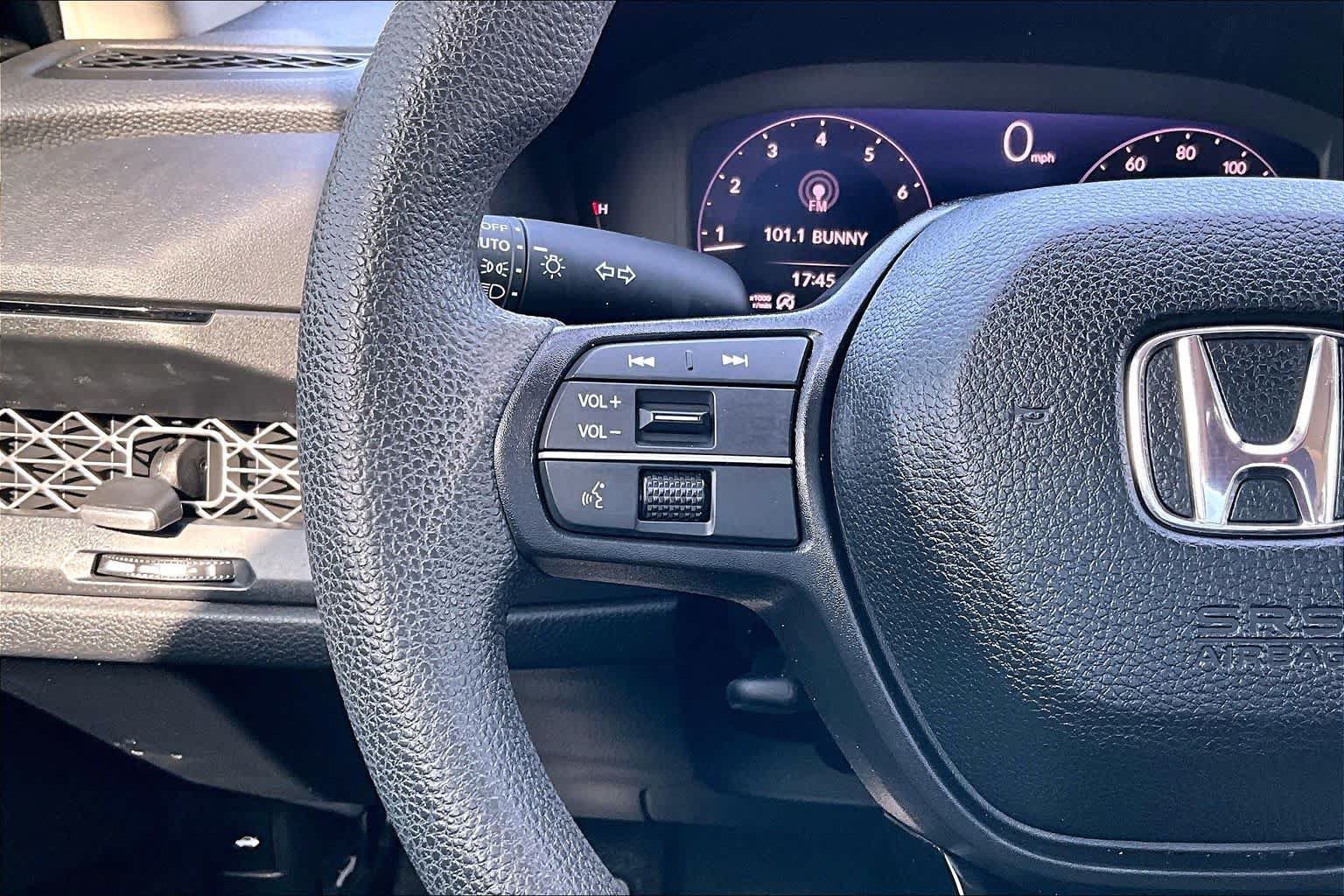 Used 2023 Honda Accord EX image 23