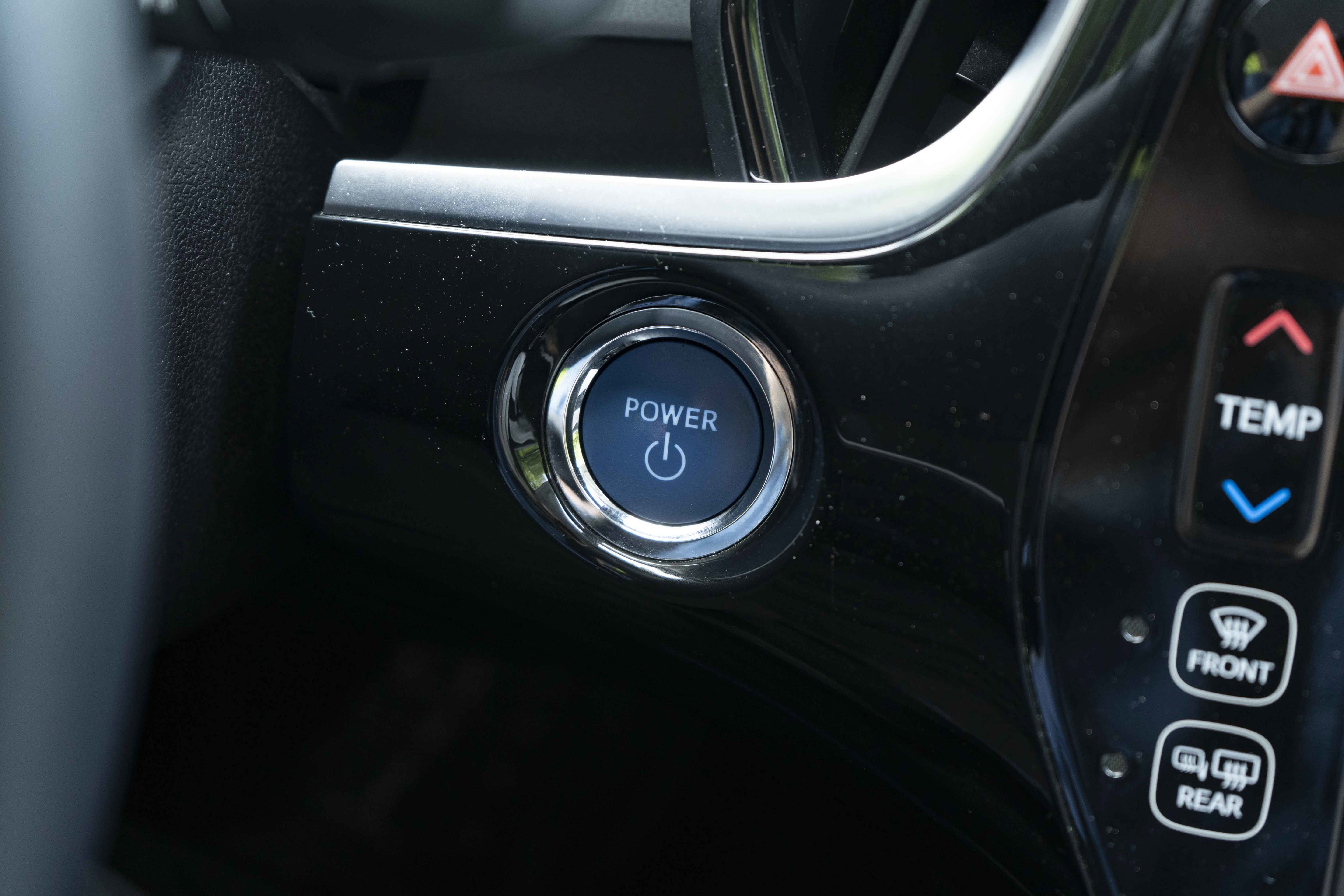 Used 2022 Toyota Prius Prime XLE image 26