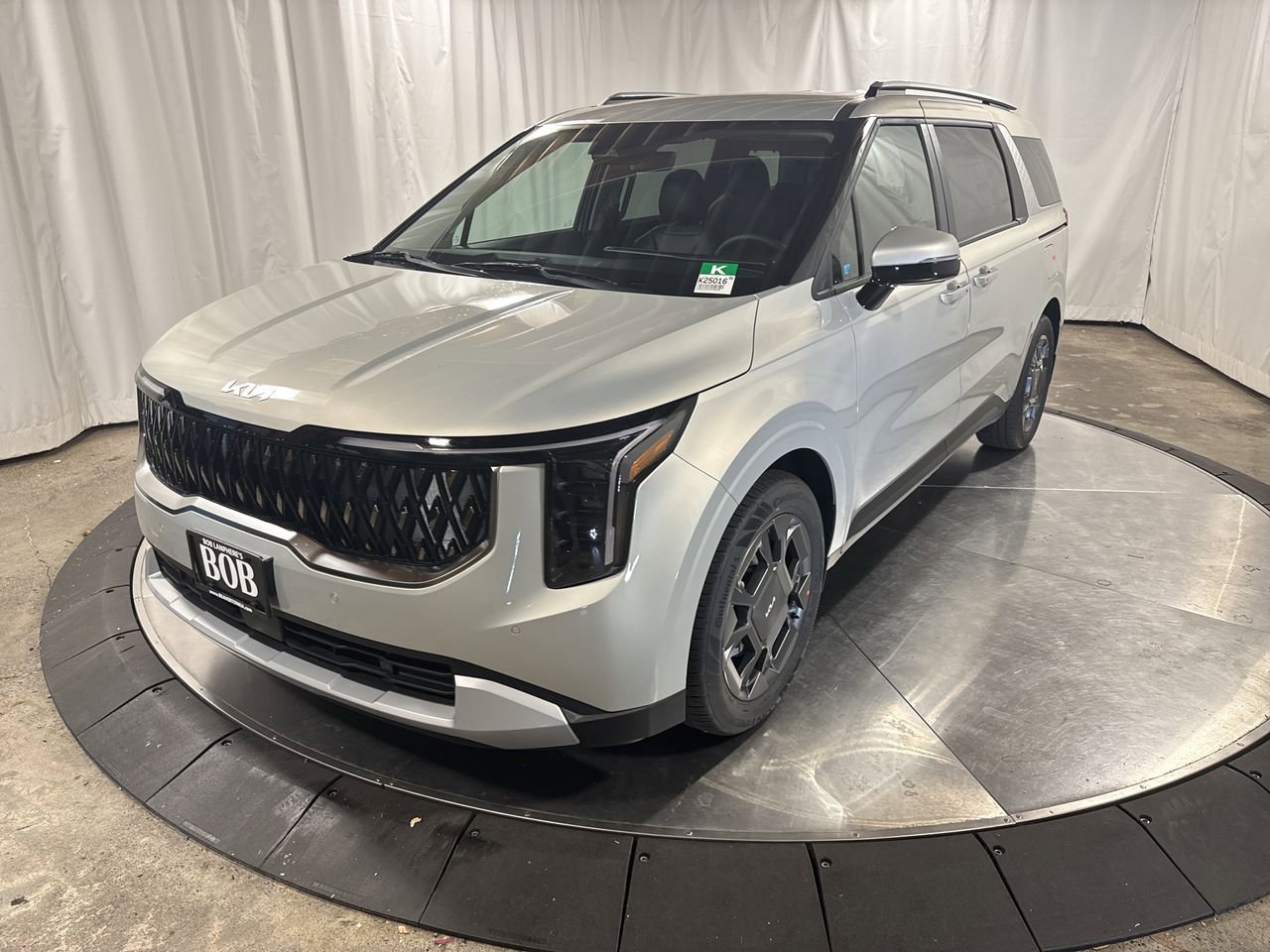 New 2026 Kia Carnival EX