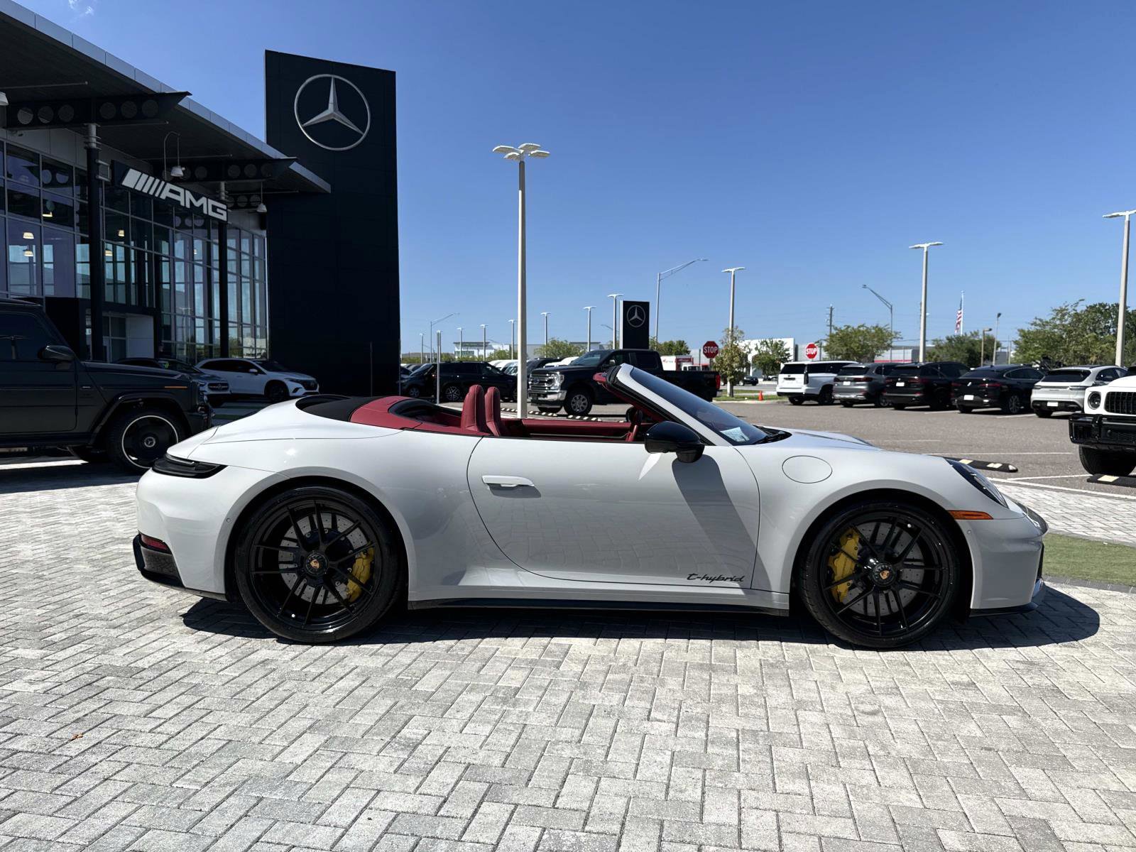 Used 2025 Porsche 911 Carrera GTS w/ Premium Package RWD image 6