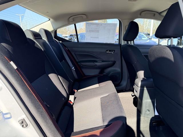 New 2025 Nissan Versa SR w/ Trunk Package image 11