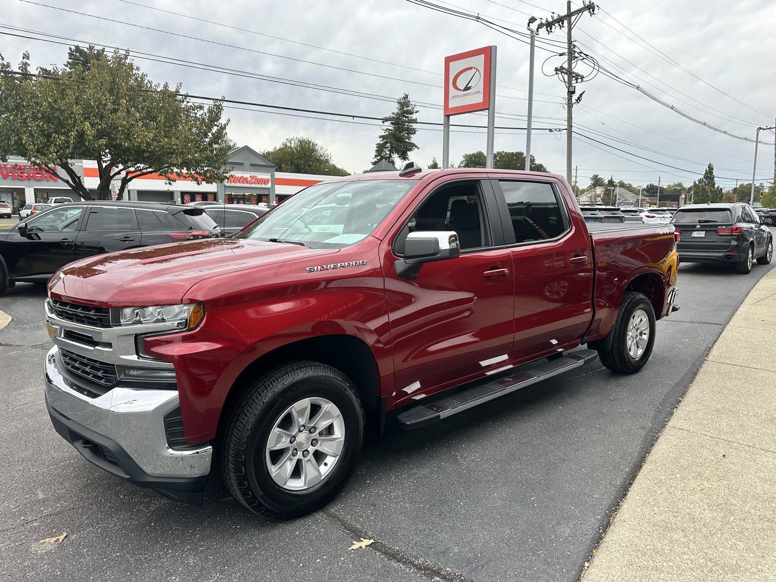 Used 2019 Chevrolet Silverado 1500 LT w/ All-Star Edition AWD/4WD image 7