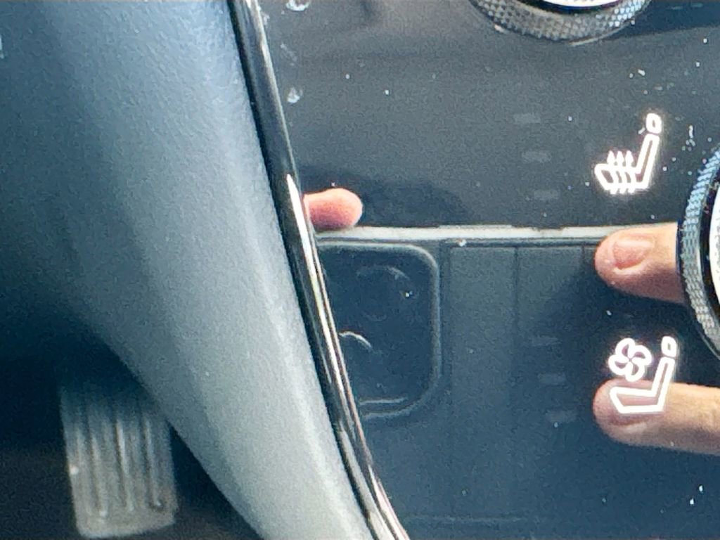 Certified 2026 INFINITI QX60 Luxe w/ Cargo Package image 22